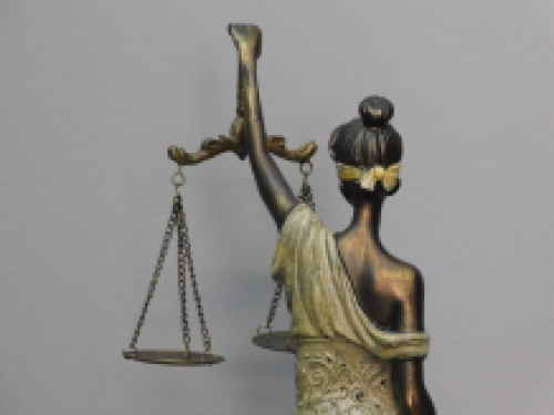 Statue - Lady Justice - Polystone - Bronze-look