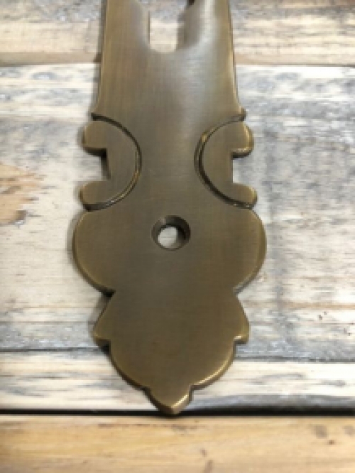 1 Doorplate-cots in patinated brass, for front doors, PZ 92