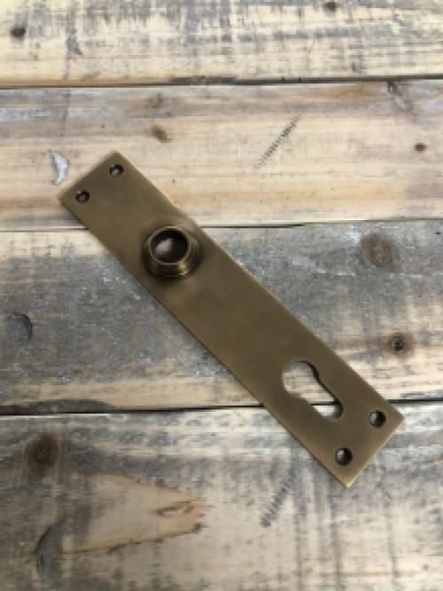 1 Long doorplate patinated brass, door hardware COVA, PZ92, cylinder lock suitable.