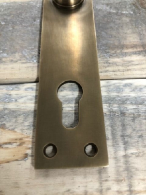 1 Long doorplate patinated brass, door hardware COVA, PZ92, cylinder lock suitable.