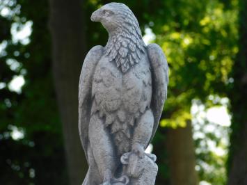 Adler auf rundem Sockel - 83 cm - Stein