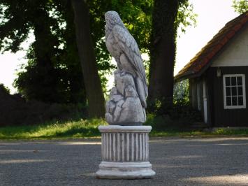 Adler auf rundem Sockel - 83 cm - Stein