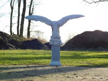 Eagle XXL on Pedestal - 160 cm - Solid Stone