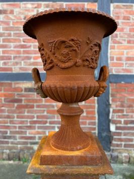 Large garden vase on column XL - all cast iron - oxide