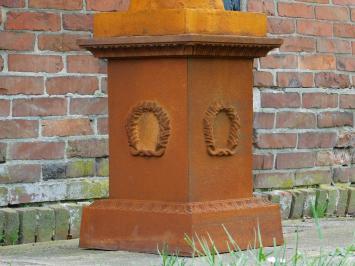 Statue of Mary on pedestal - 180 cm - Cast iron