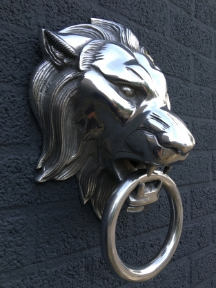 Hefty aluminum impression full lion head, door knocker, towel holder, .... fantastic decoration