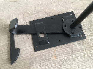 Trap lock - door lock for gates - black