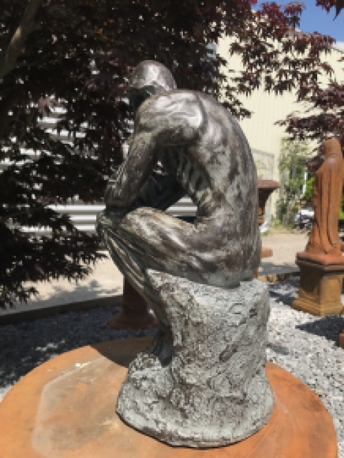 Beautiful statue of the thinker ''THE THINKER'', polystone statue