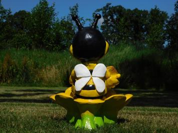 Skulptur „Biene mit Blumenkasten“ – 50 x 40 cm – Polystone