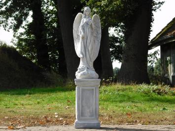 Large Statue of an Angel with Roses on a Pedestal – 117 cm – Stone