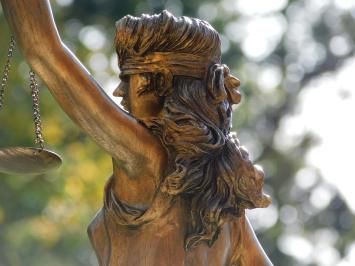 Beeld Justitia XL - 83 cm - Goudkleurig - Polystone