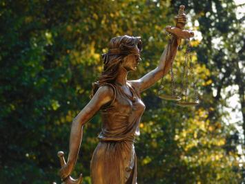 Beeld Justitia XL - 83 cm - Goudkleurig - Polystone