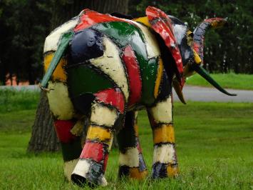 Metallelefant „Zuri“ – Bunt – 60 x 96 cm – Afrikanische Skulptur