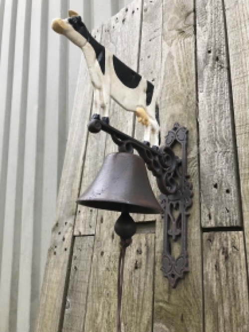 Doorbell ''cow'', wall bell, very nice!