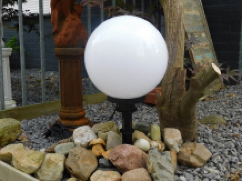 Garden lamp bulb - Black, White