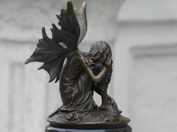 Bronzestatue - Schlafende Elfe - Marmorsockel