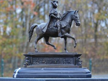Bronzen beeld Friedrich de Grote op Paard - op Marmeren voet