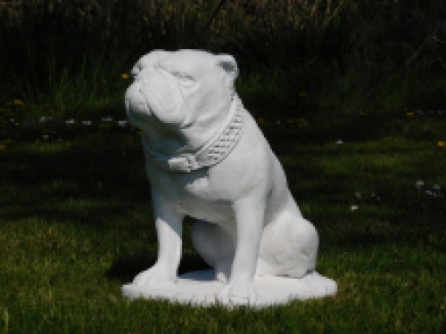 Beeld Bulldog XL - vol steen