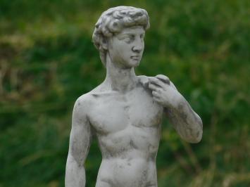 Statue David auf Sockel | 105 cm hoch | Stein | Weiß und Grautöne