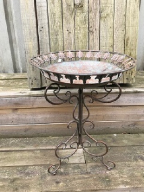 A great decoration piece for your garden, birdbath, made of metal