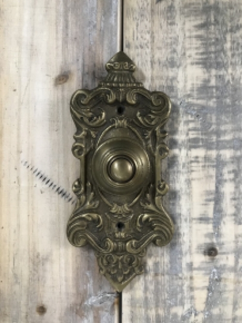 Deurbel van Wilhelminiaanse en Art Nouveau stijl - zoals antieke bel, historisch