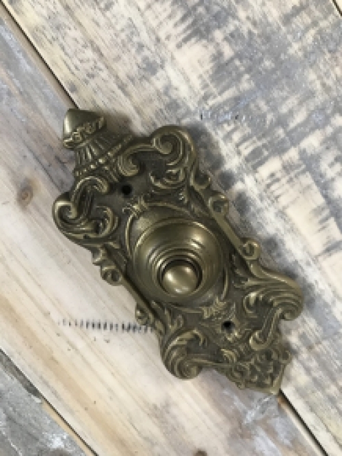 Deurbel van Wilhelminiaanse en Art Nouveau stijl - zoals antieke bel, historisch