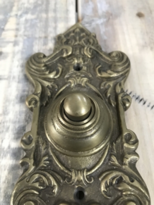 Deurbel van Wilhelminiaanse en Art Nouveau stijl - zoals antieke bel, historisch