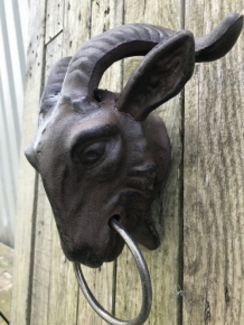 Large door knocker with head of a ram, door knocker with ring, heavy cast iron