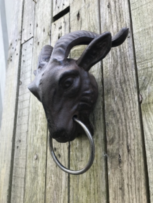 Large door knocker with head of a ram, door knocker with ring, heavy cast iron