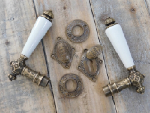Set deurbeslag met porseleinen handgrepen, historische set, messing, topkwaliteit