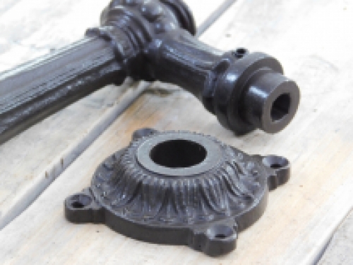 Set deurbeslag - knop en klink met rozetten - PZ - antiek ijzer