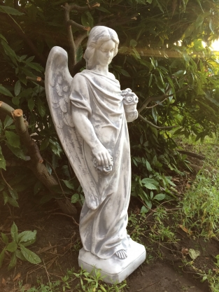 Beautiful angel, grave angel, artificial stone, antique white