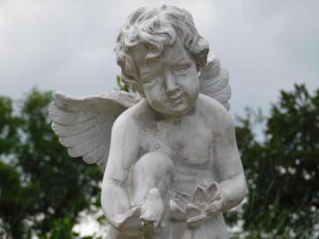 Angel on a Ball XL – 67 cm – Polystone