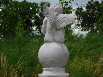 Angel on a Ball XL – 67 cm – Polystone