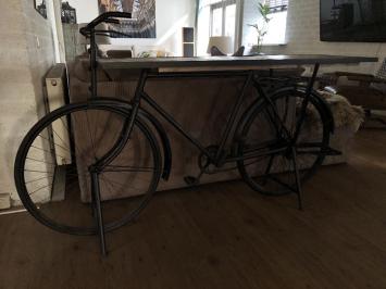 Beautiful side table, bicycle metal with wooden table top, very special and cool!!