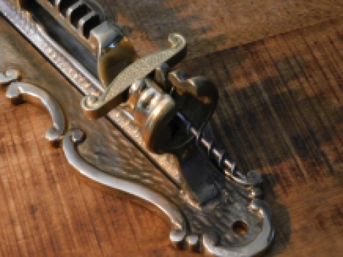 Wand wijnopener, hendel kurkentrekker messing, flesopener messing, heel fraai!! LAATSTE!!