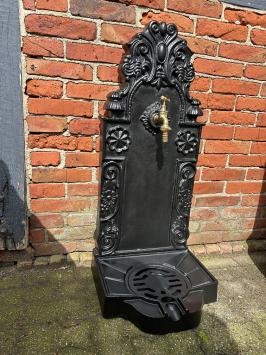 Ornate large Fountain - with Brass Tap - Alu - black