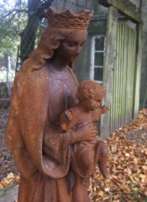 Madonna, maria met kind sculptuur - gietijzer