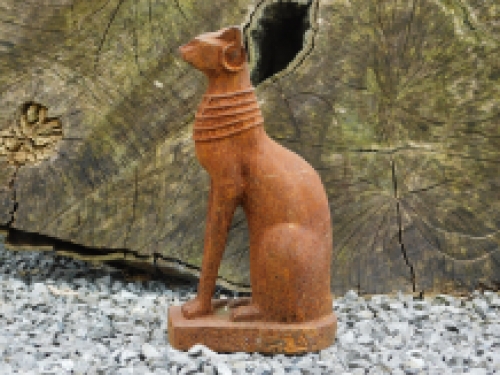 Bastet de Egyptische katten godin, sculptuur, kat figuur cast iron, als antiek