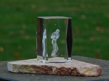 Exclusief beeld golfer in glas - 3D - voet van marmer