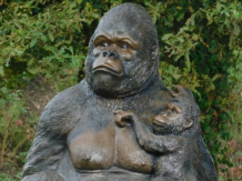 Exclusief beeld Gorilla met babygorilla - XXL - polystone - gedetailleerd