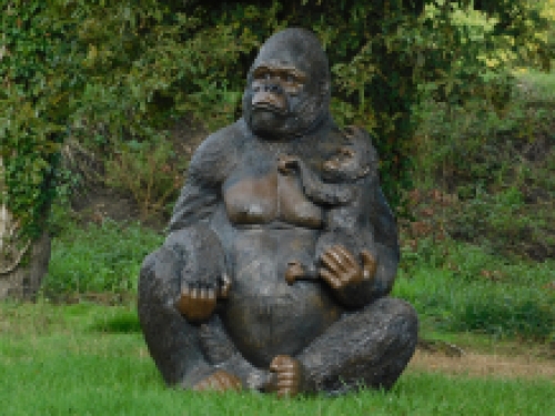 Exclusive statue Gorilla with baby gorilla - XXL - polystone - detailed