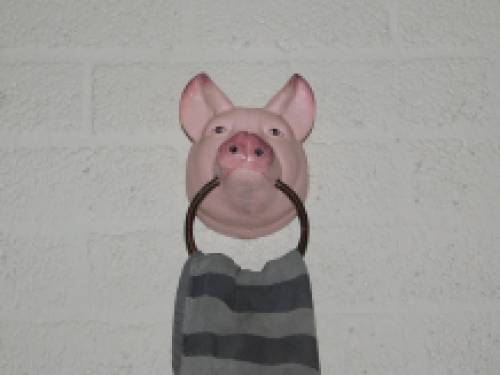 Towel ring ''Pig Head'' - cast iron