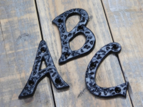 House numbers and letters - wrought iron - black