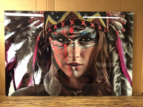 Wand decoratie kunst op glas: Indianen vrouw, super mooi in kleur!!