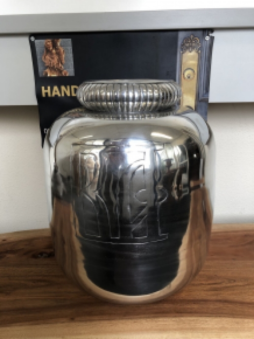Vaas - kan-kruik- aluminium XL, zilver-look, met inscriptie, zeer fraai.