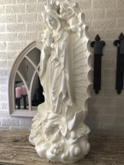 Fors Maria beeld met engelen - polystone - crème-wit