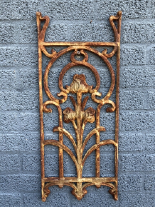 Metal decorative rack, art nouveau, rose rack as country decoration, wall rack tulip.