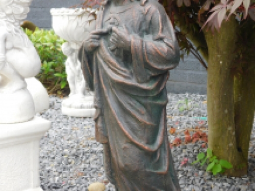 Impressive church statue of Jesus, made of polystone