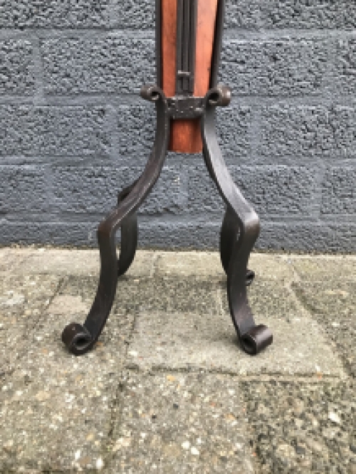 Candle holder / candle stand, made of wrought iron and wood, robust!